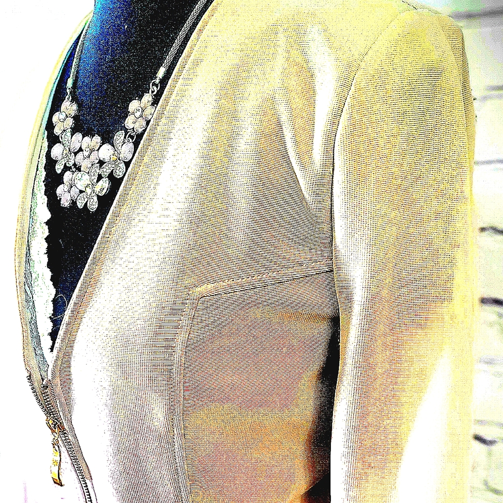 Two items for sale in this picture....